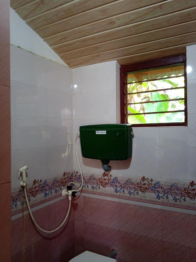 Gundappa Cafe Gokarna Kudle Beach Экстерьер фото