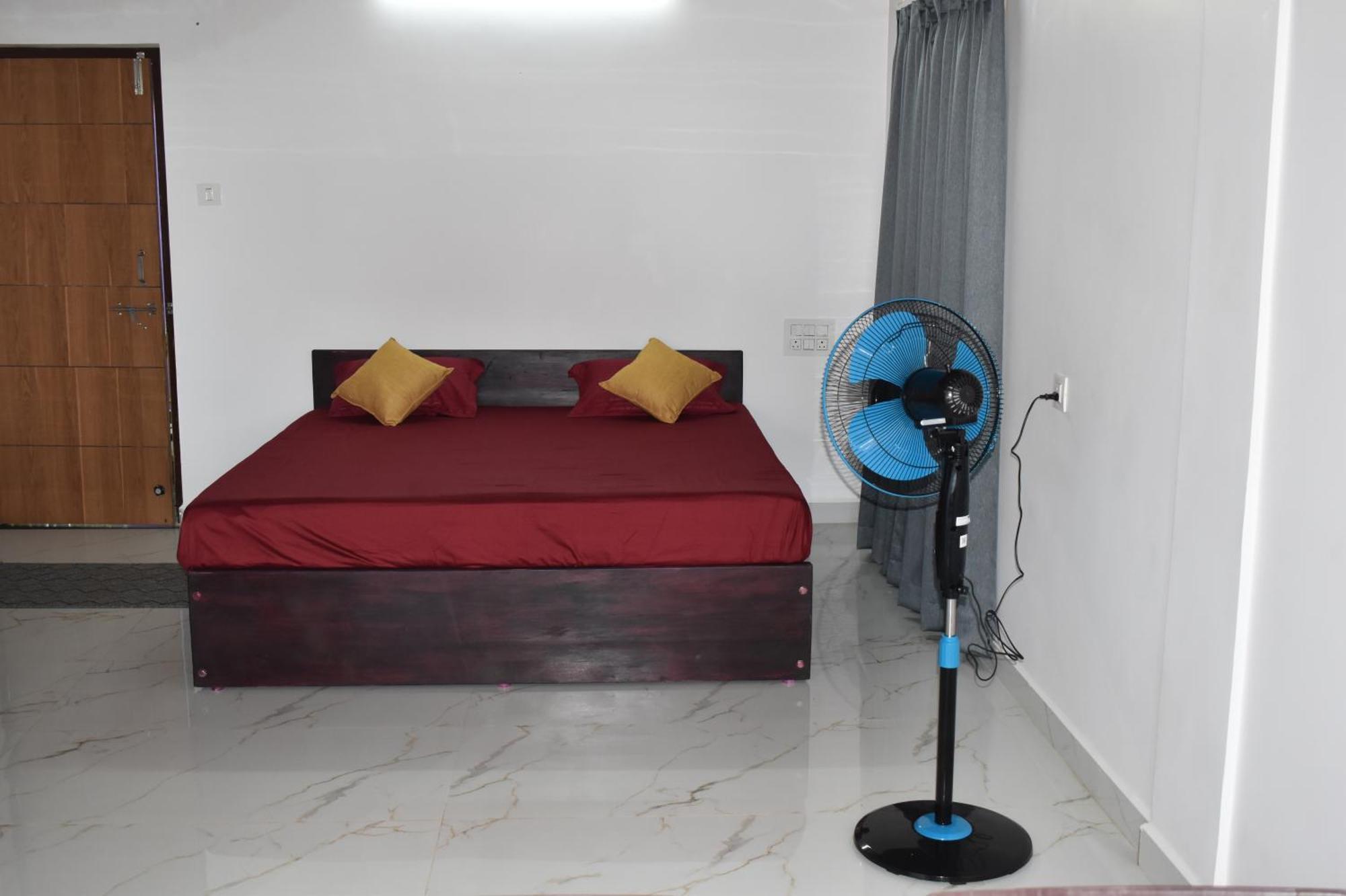 Gundappa Cafe Gokarna Kudle Beach Экстерьер фото