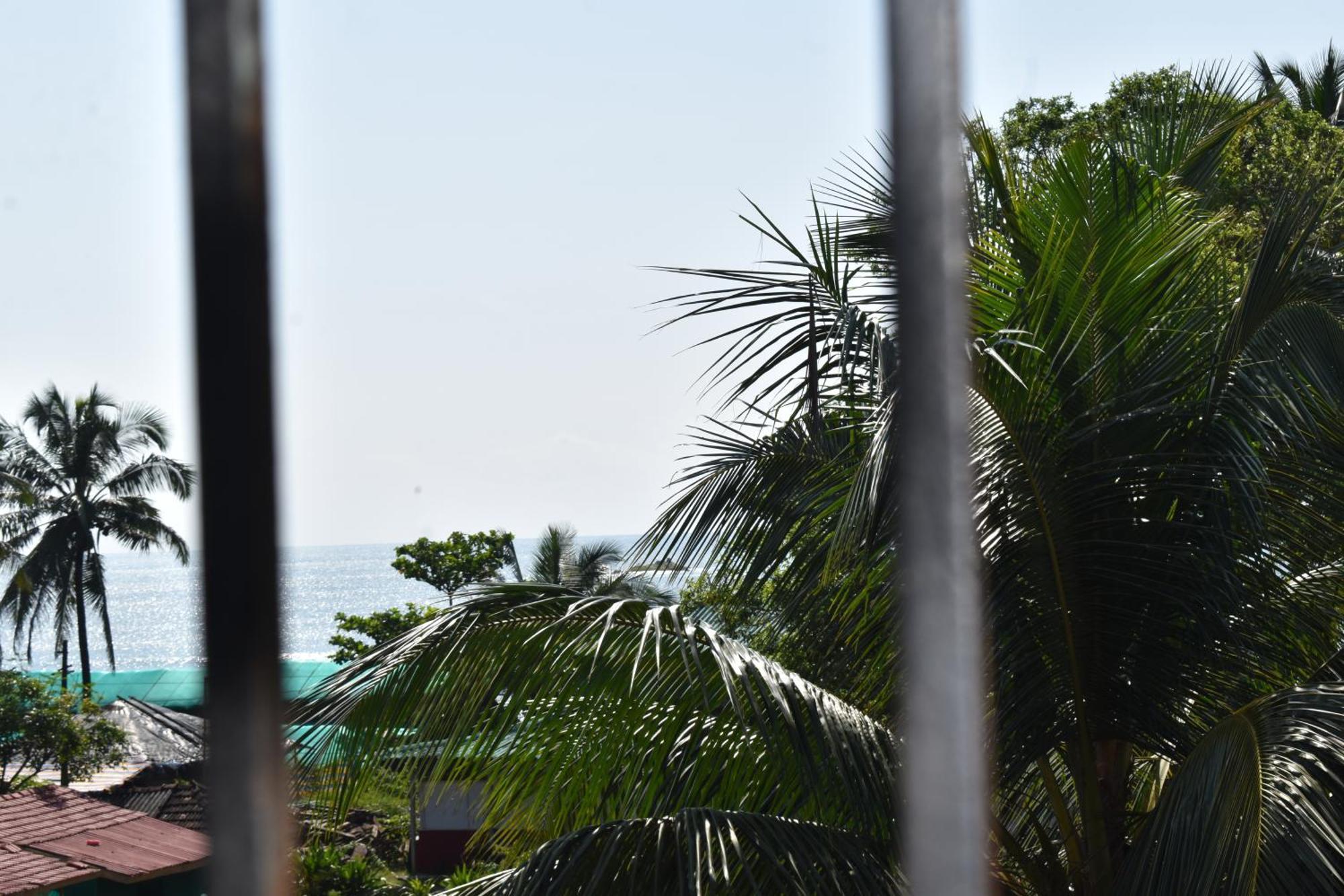 Gundappa Cafe Gokarna Kudle Beach Экстерьер фото